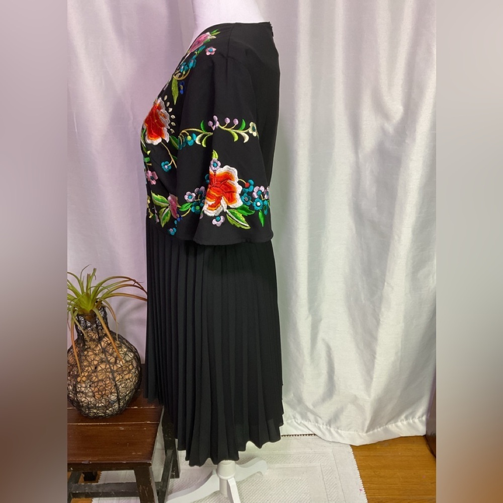 ASOS Dress - Picture 4 of 12